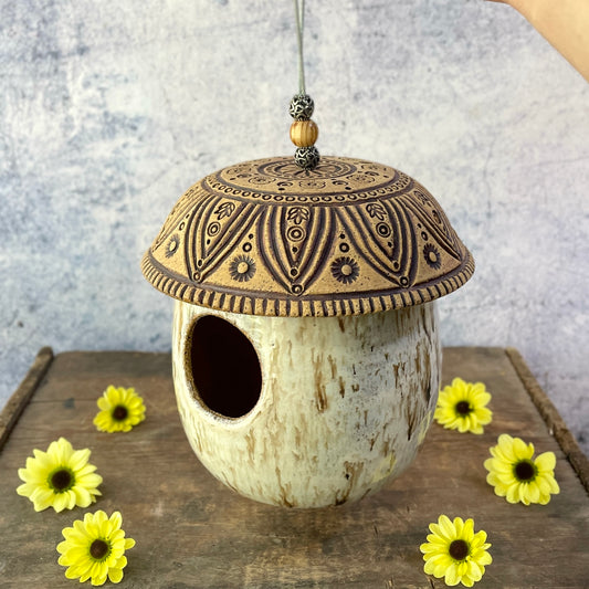 93. 4.5"x5" Birdhouse