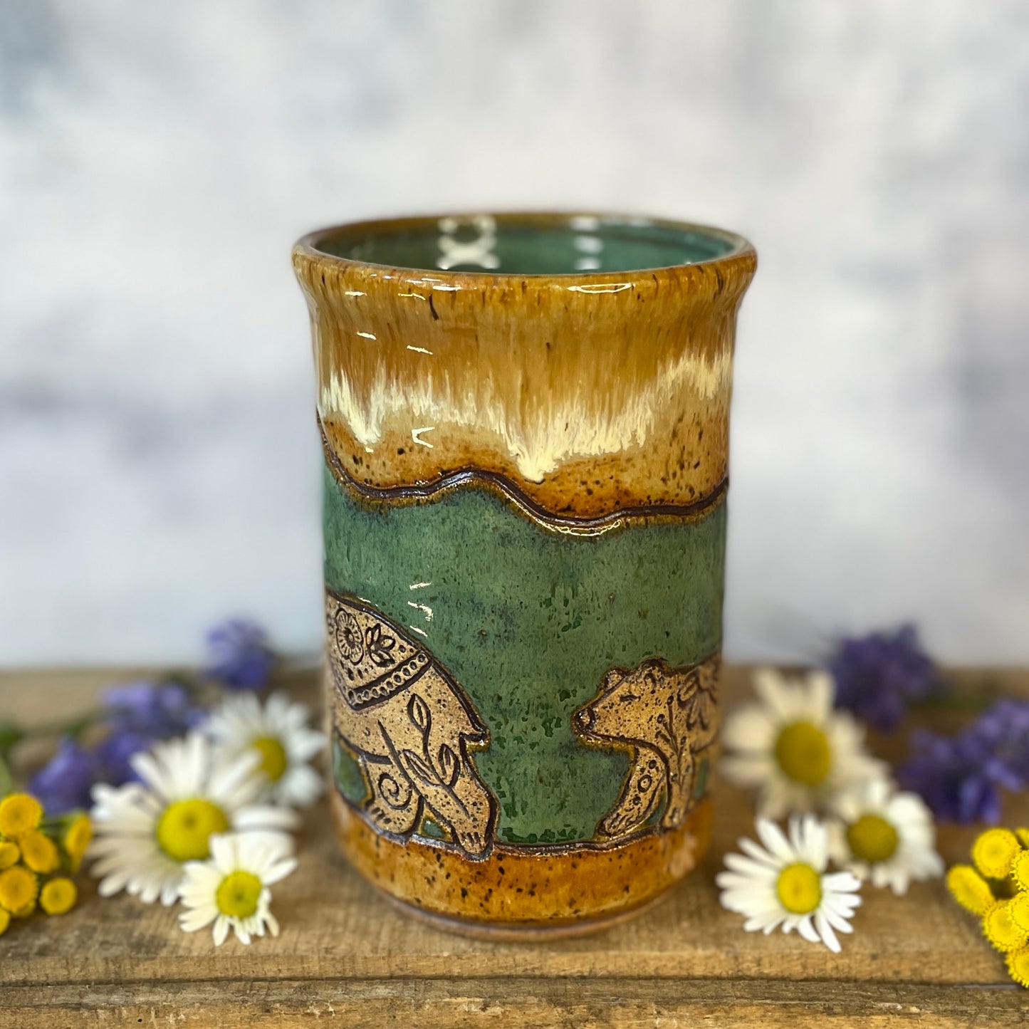 7. 16oz. Bear and Cubs Mug