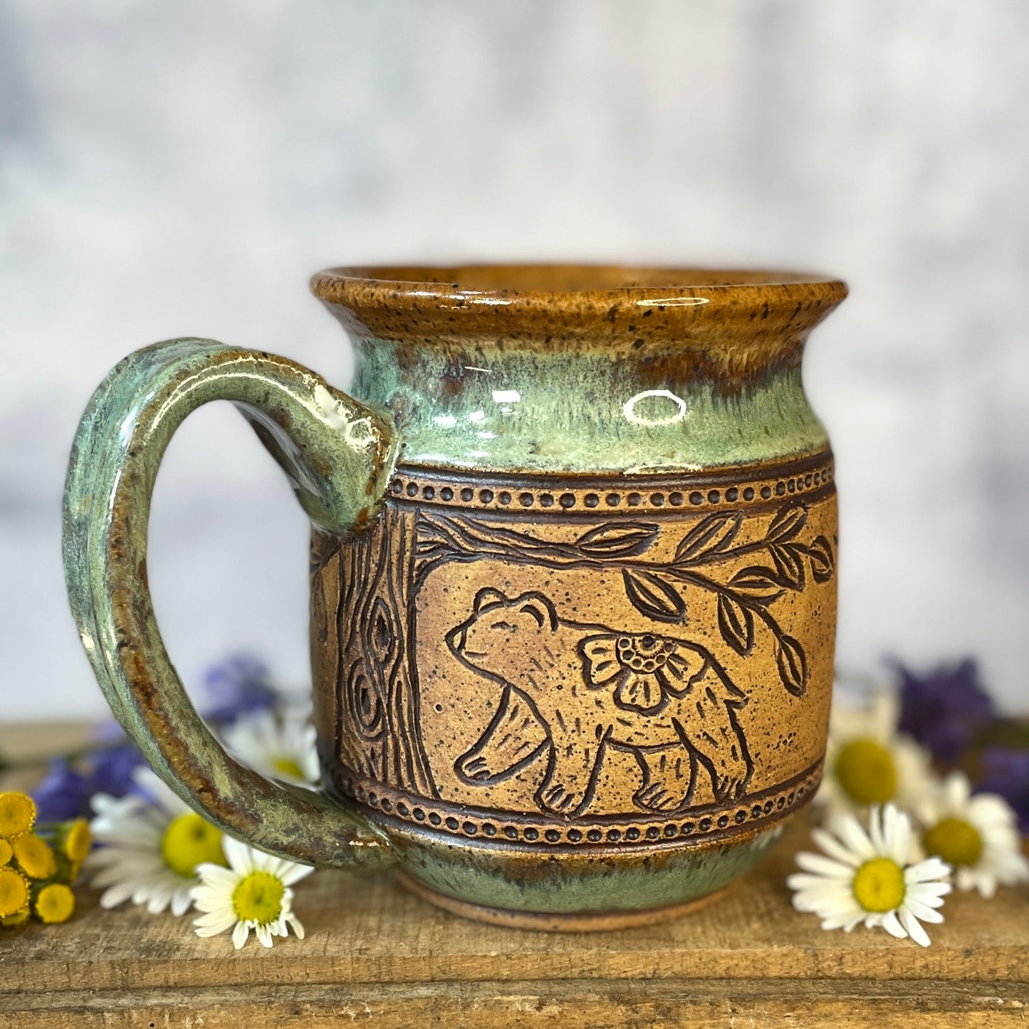 10. 18oz. Bear and Cubs Mug