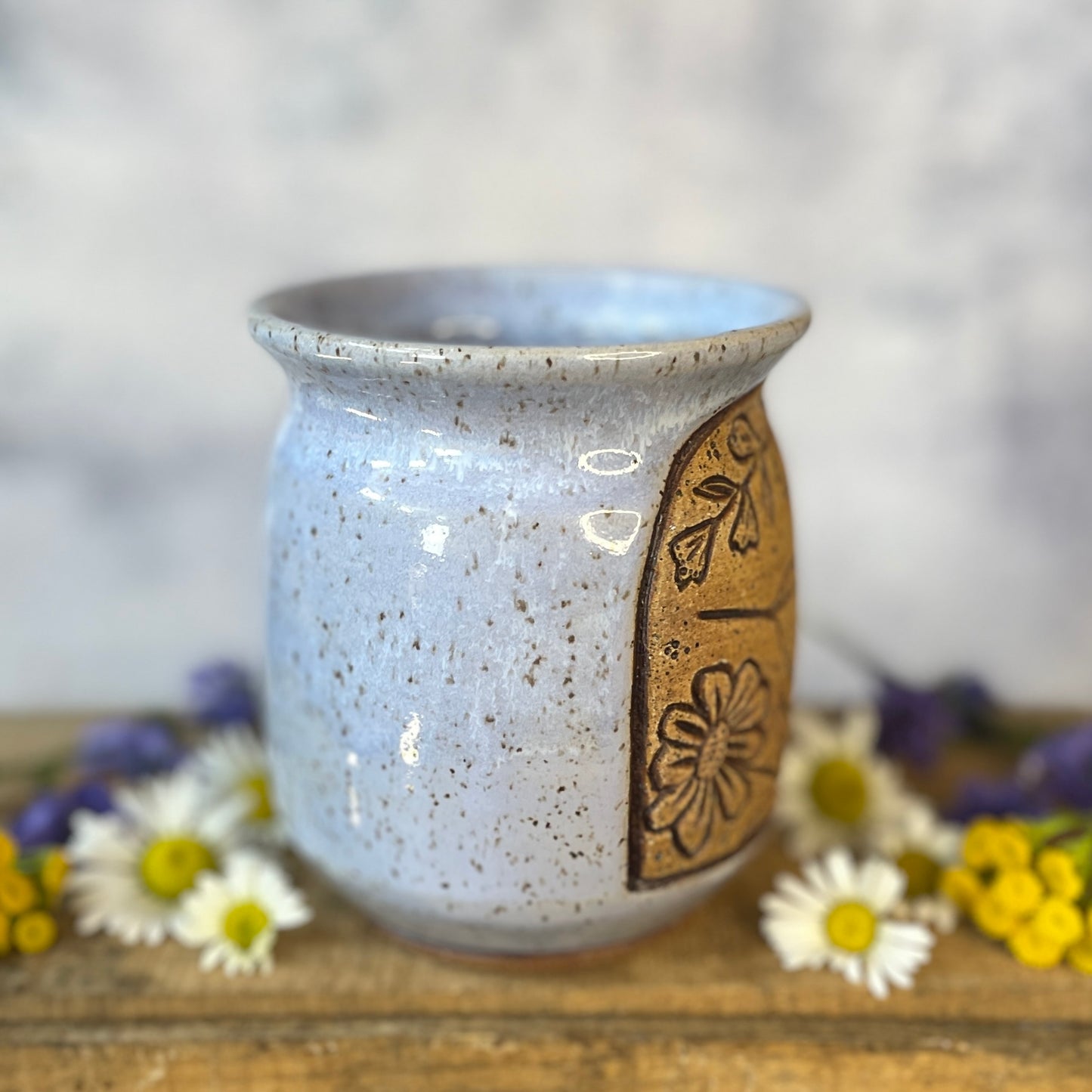 18. 18oz. Hummingbird and Wildflower Mug