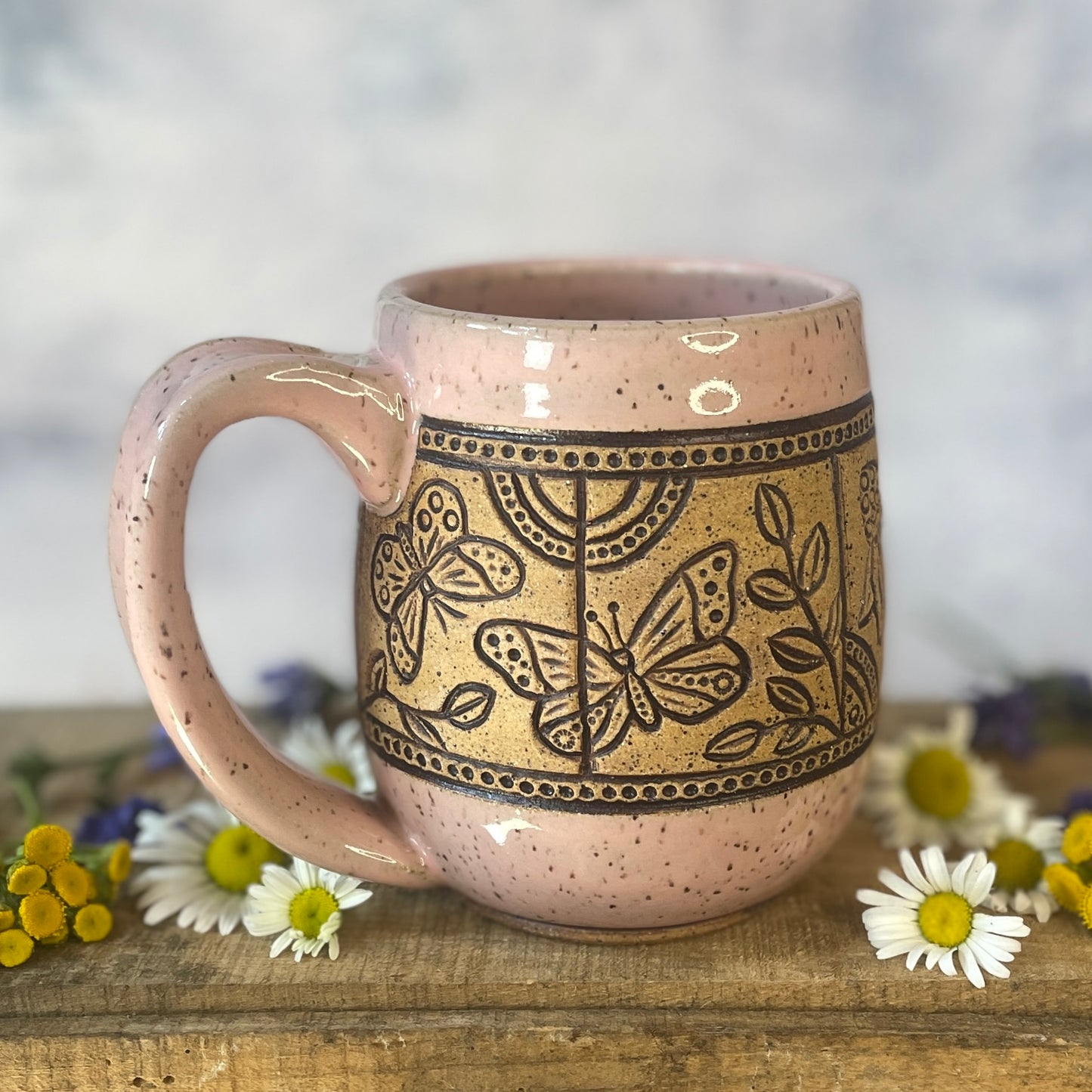 24. 18oz. Wildflower and Butterflies Tiled Mug