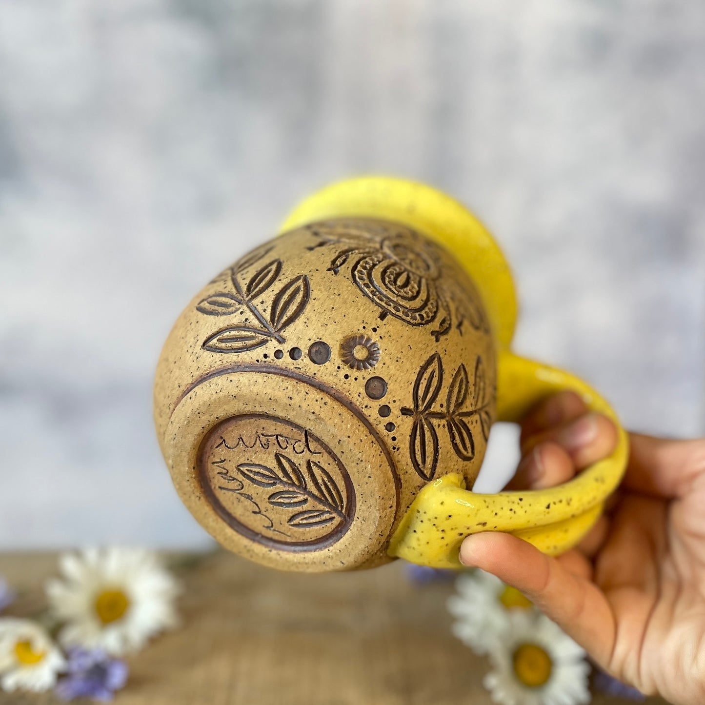 47. *note* 18oz. Honeybee Mug