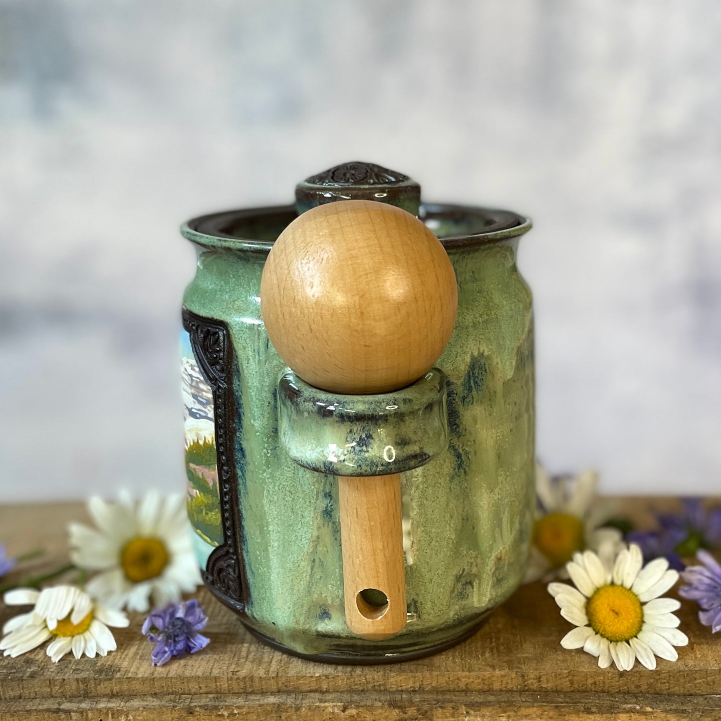 54. 19oz. Lake Louise jar with Scoop