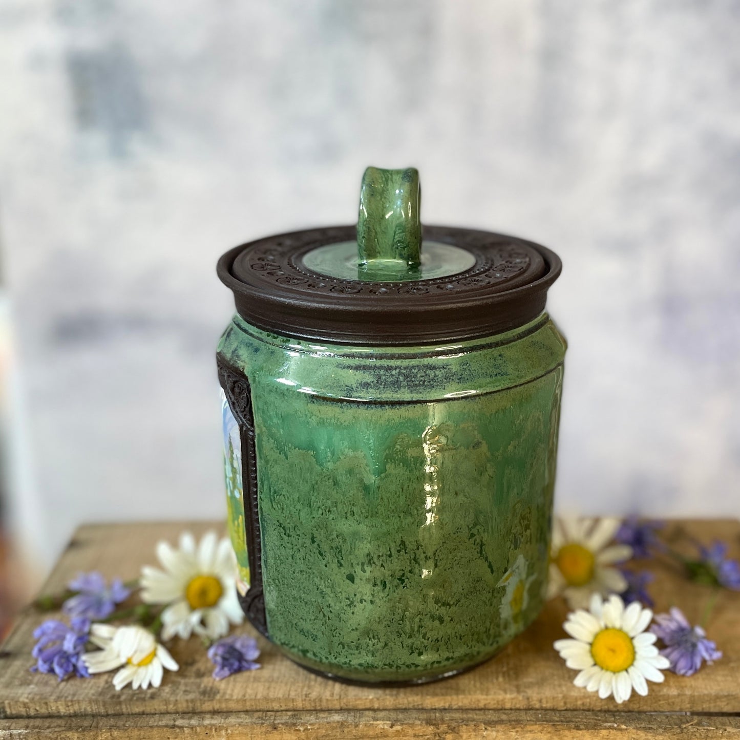55. 35oz. Mountain Goat Jar
