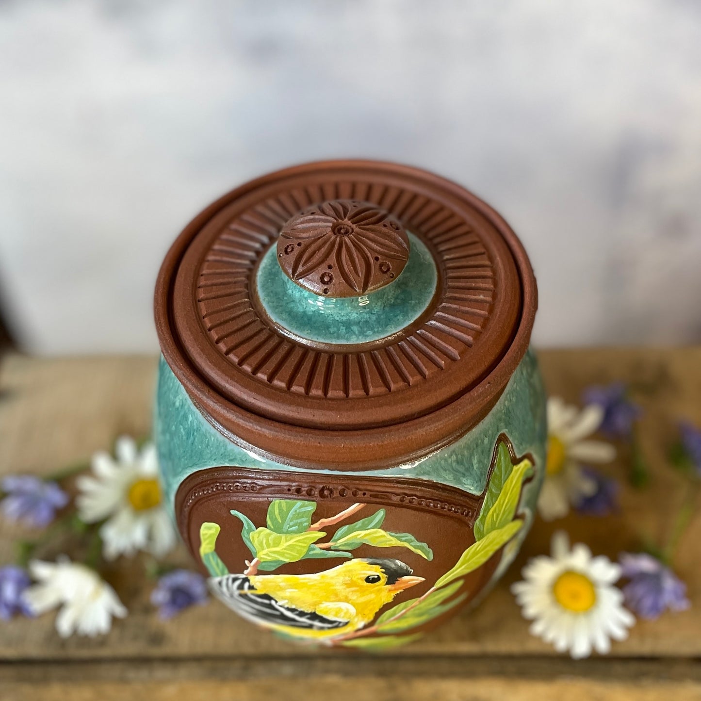 56. 34oz. Goldfinch Jar