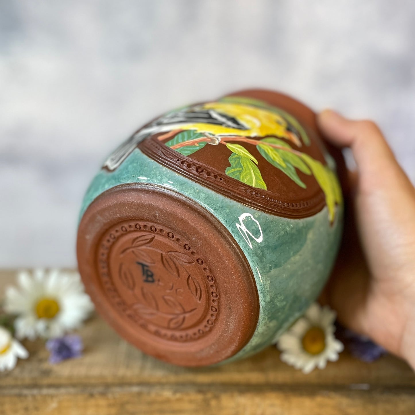 56. 34oz. Goldfinch Jar