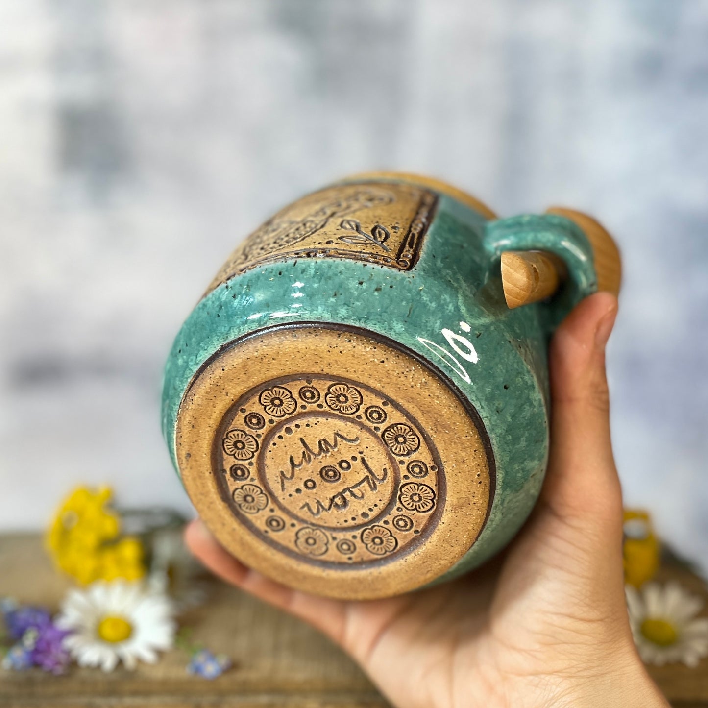 63. 26oz. Moth Jar with Scoop