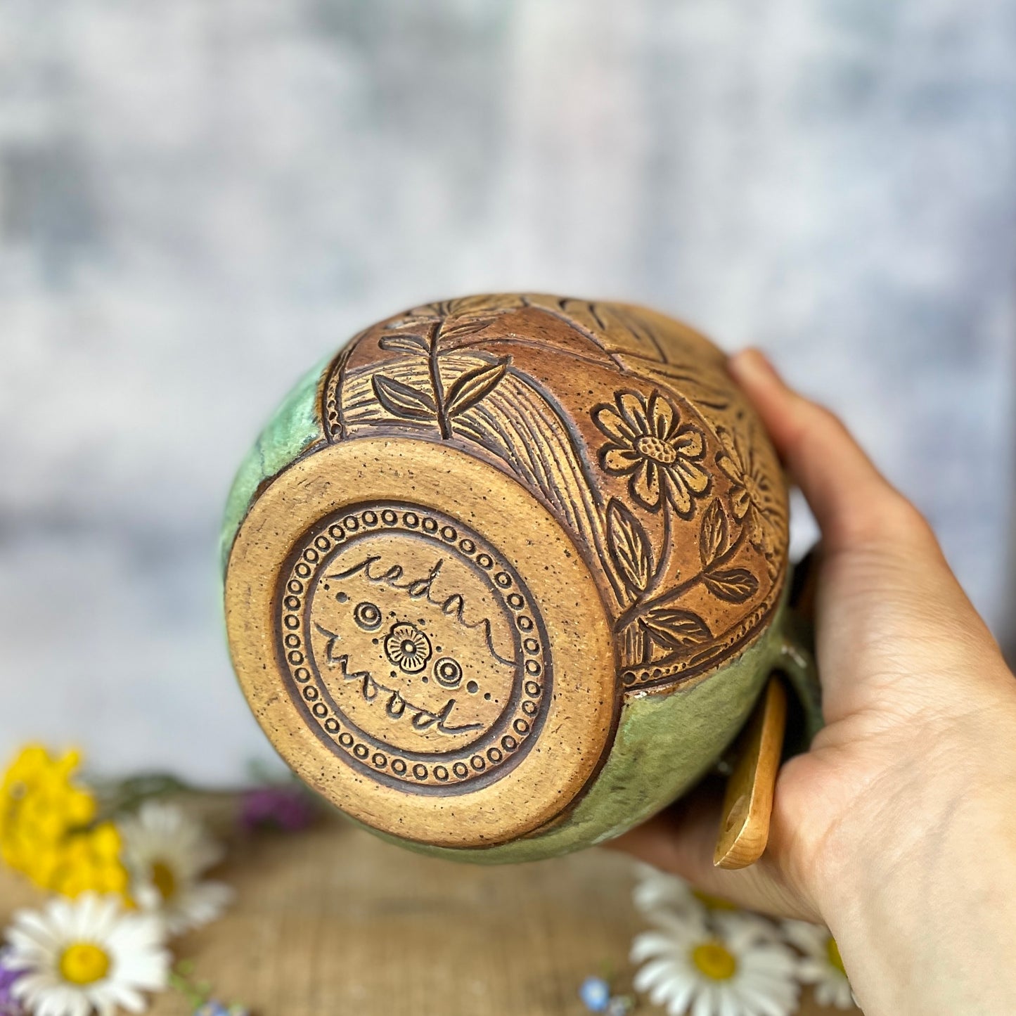 67. 32oz. Mountain Wildflower Jar with Scoop