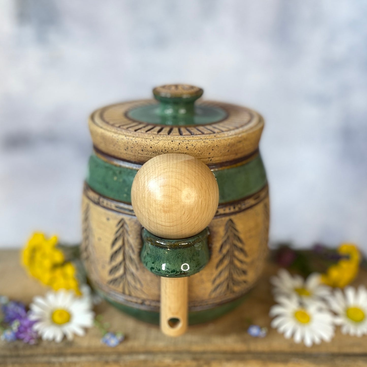 68. 36oz. Forest Jar with Scoop