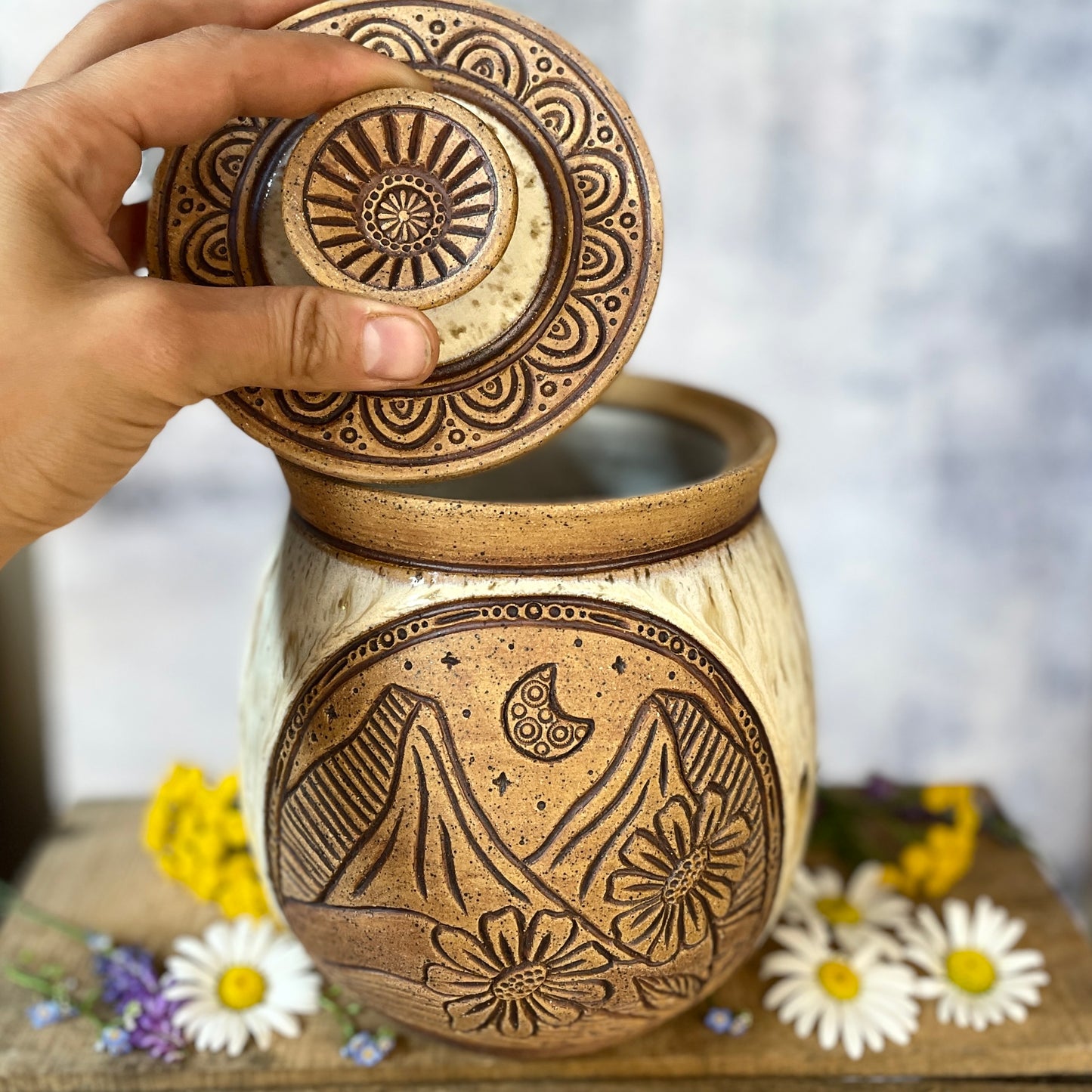 69. 58oz. Mountain Wildflower Jar
