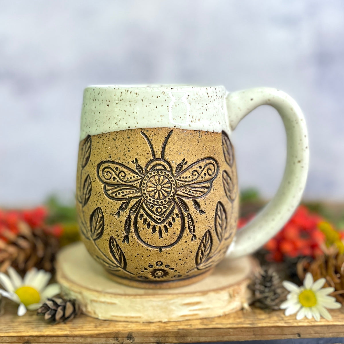 14. 18oz. Honeybee Mug