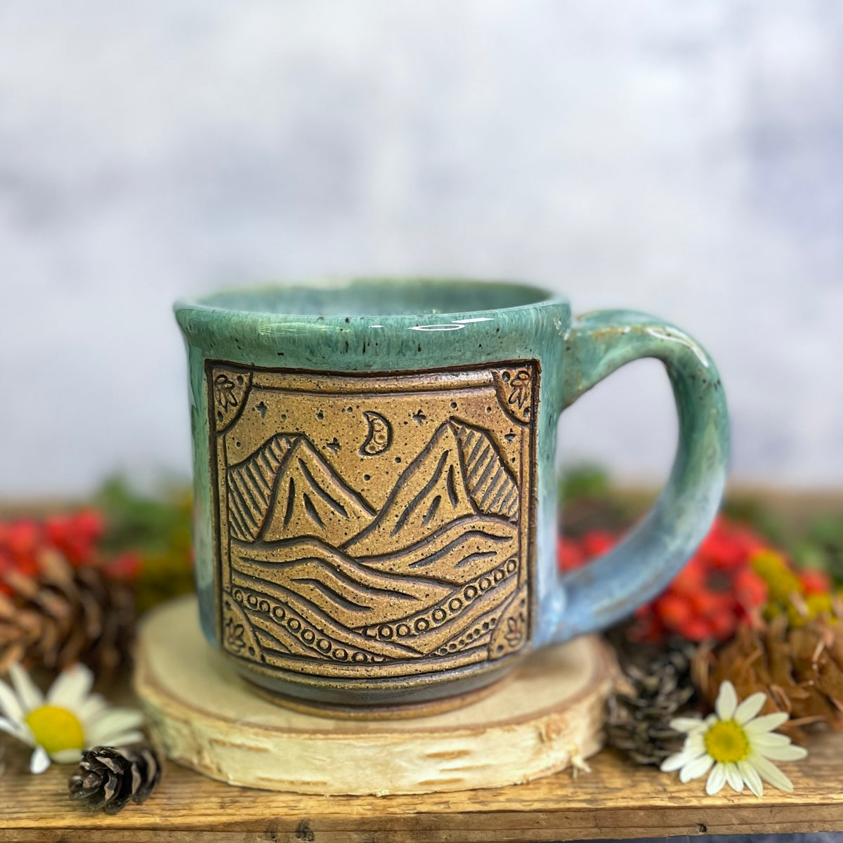 34. 14oz. Mountain Mug