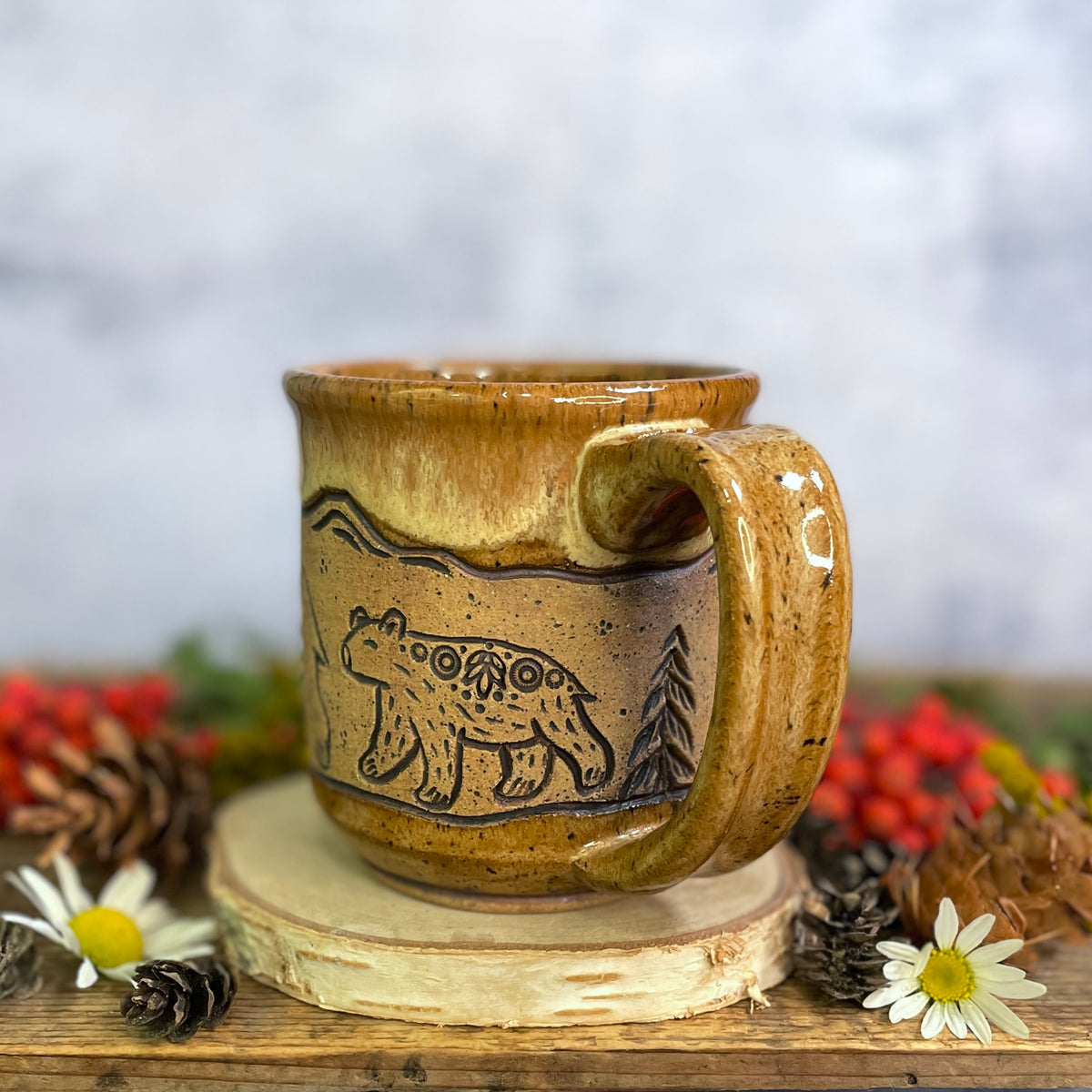 40. 14oz. Bear and Cub Mug