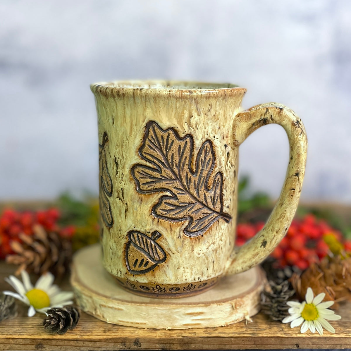 42. 16oz. Oak and Acorn Mug