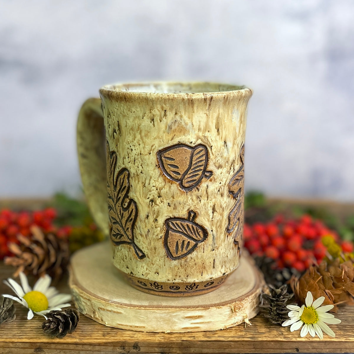 42. 16oz. Oak and Acorn Mug