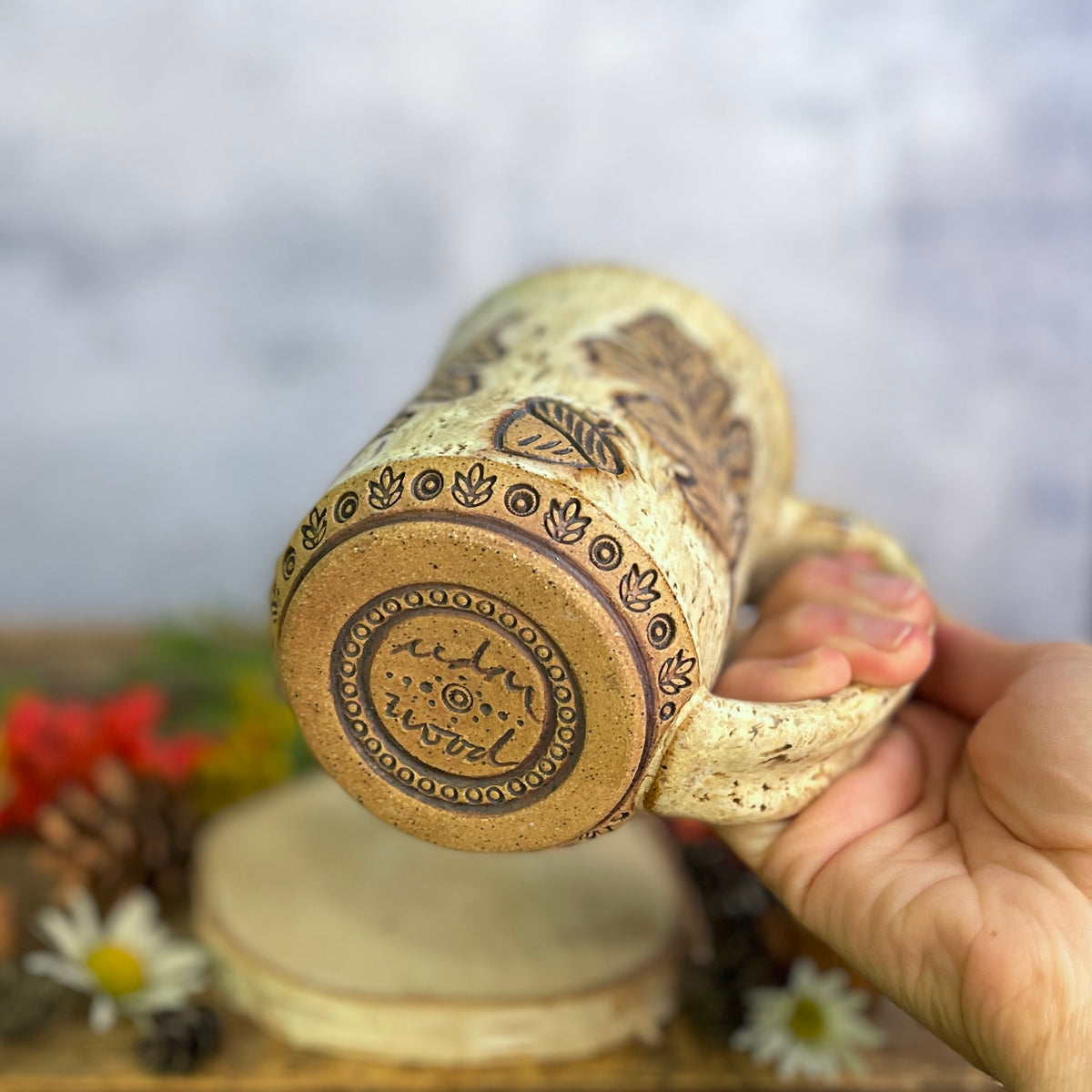 42. 16oz. Oak and Acorn Mug