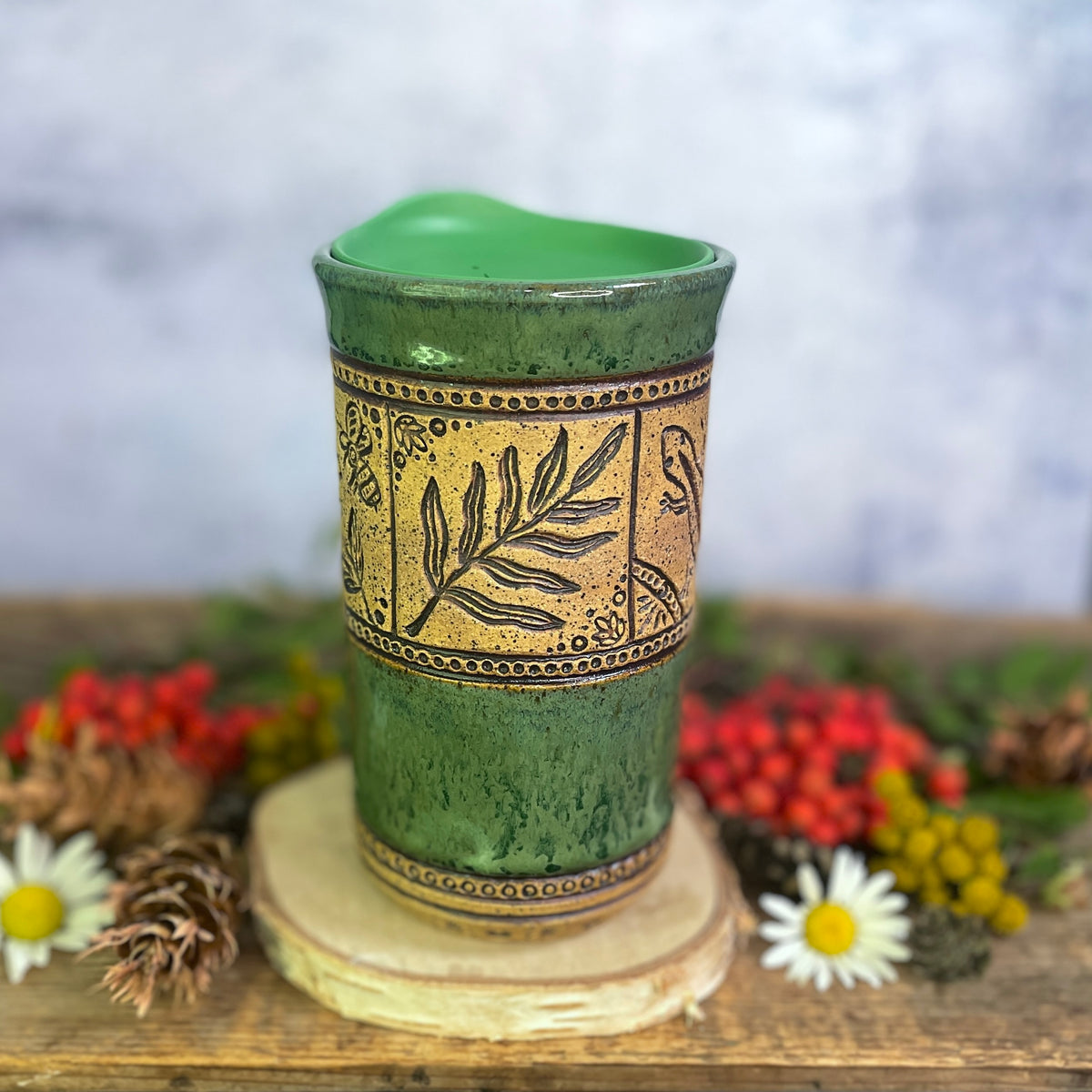 50. 17oz. Forest Creatures Tiled Travel Tumbler